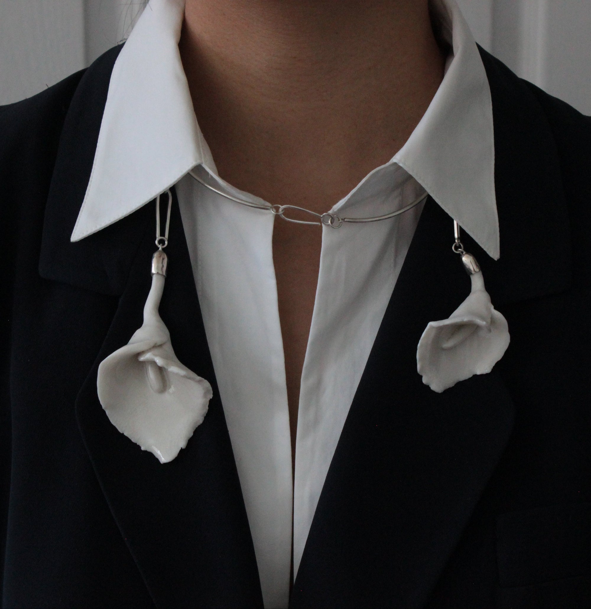The Calle Lily Collar